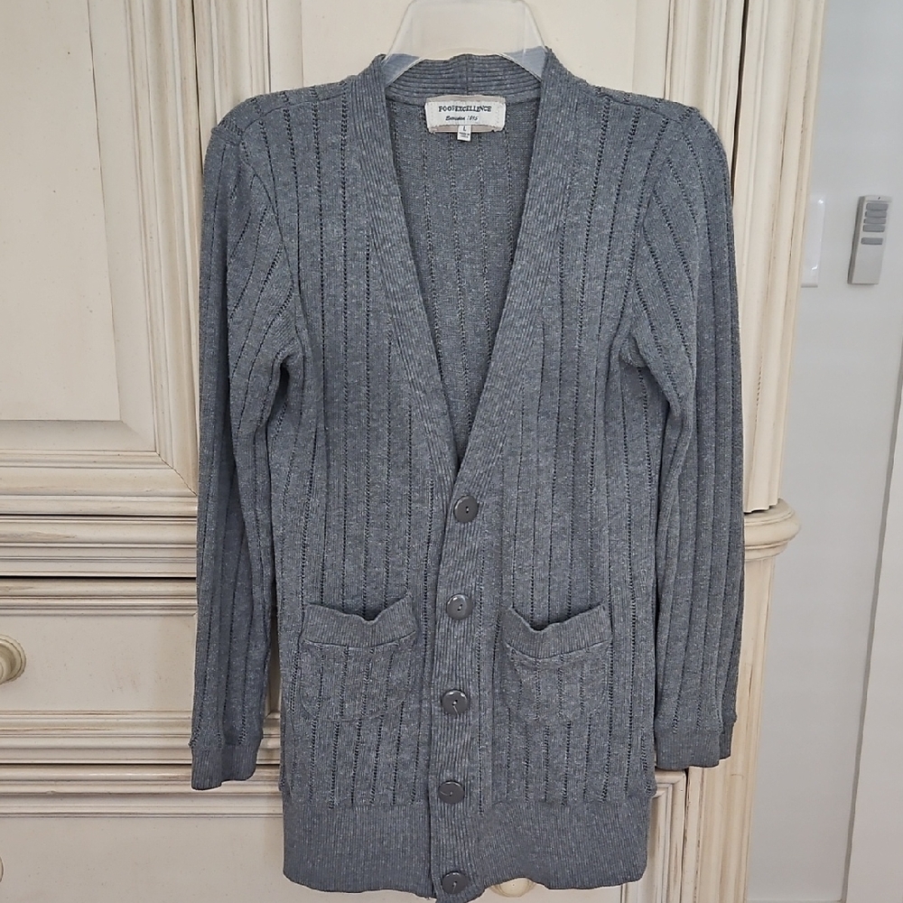 Poof Excellence Gray Cable Knit Cardigan V-Neck